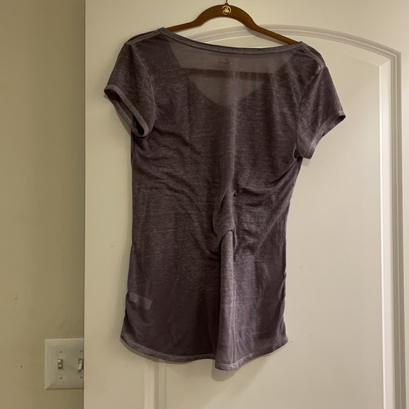 Athleta small gray  v neck cotton t shirt - Picture 3 of 4